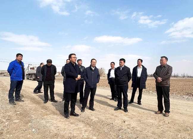 振興種業(yè)在行動,敦煌種業(yè)牽手奧凱種機、大禹節(jié)水現(xiàn)場對接推進千畝智慧種業(yè)示范園區(qū)建設(shè)項目