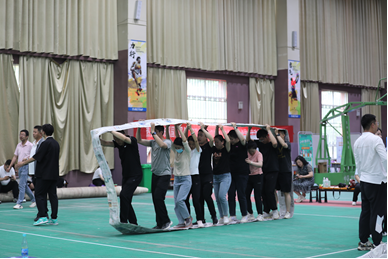 展風(fēng)采 強(qiáng)體魄 助振興 —— 敦煌種業(yè)在市屬國(guó)資國(guó)企“文旅杯”躍動(dòng)前行·逐夢(mèng)未來(lái)運(yùn)動(dòng)會(huì)上喜獲多項(xiàng)獎(jiǎng)